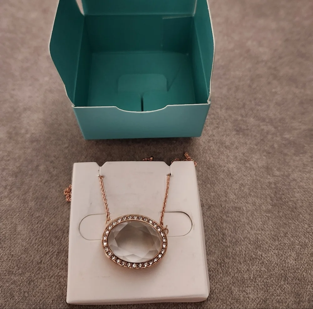 Origami Owl Rose Gold and Crystal Prism Locket Necklace - Picture 1 of 2